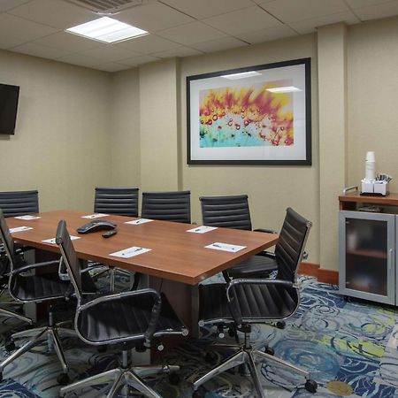Hampton Inn & Suites Knoxville-Downtown Экстерьер фото