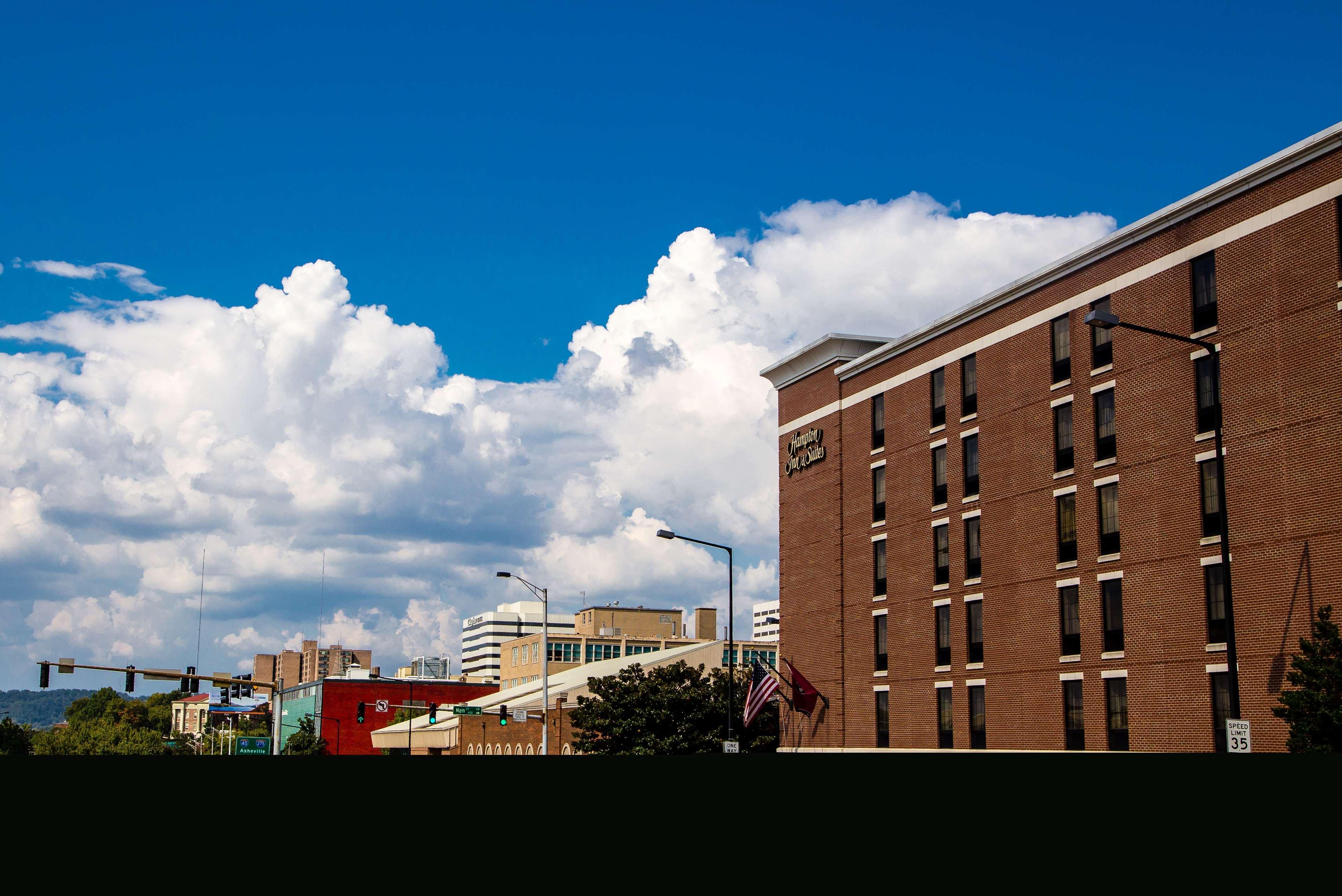 Hampton Inn & Suites Knoxville-Downtown Экстерьер фото