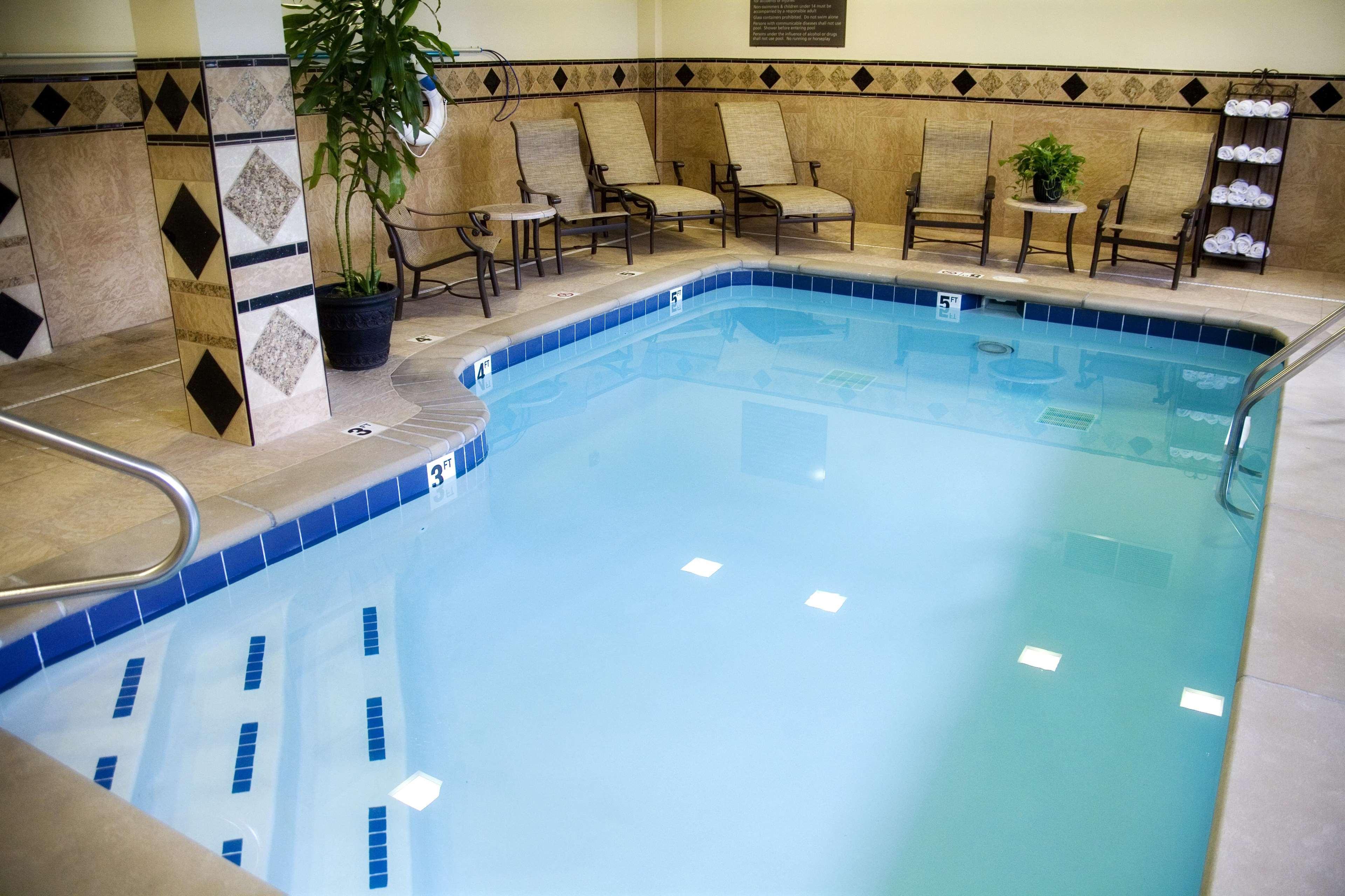 Hampton Inn & Suites Knoxville-Downtown Удобства фото