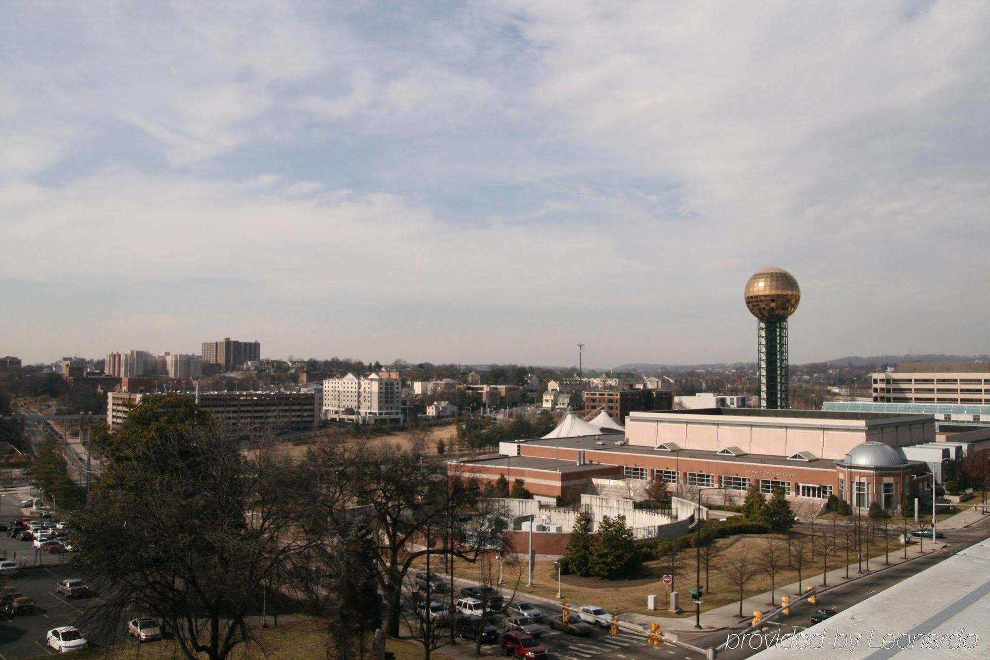 Hampton Inn & Suites Knoxville-Downtown Удобства фото
